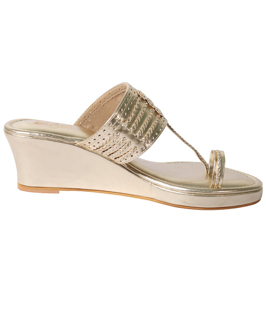 Kolha Wedges - Gold