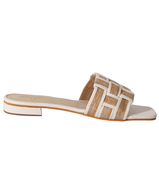 Fiona Flats - White