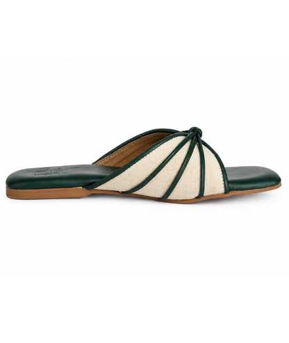 Lola Flats - Canvas